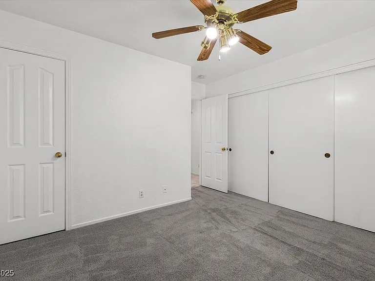 2623 S Durango Dr #102 — Photo 14