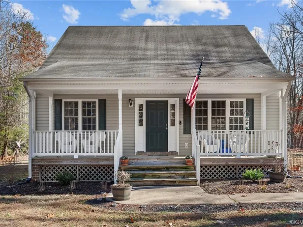 2835 Three Bridge Rd, Powhatan, VA 23139