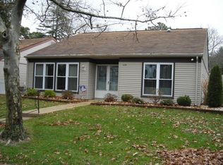747B Liverpool Cir, Manchester, NJ 08759