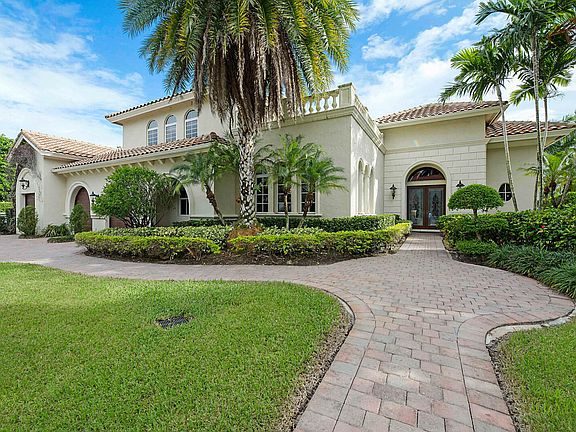 Home For Sale In St Andrews Country Club