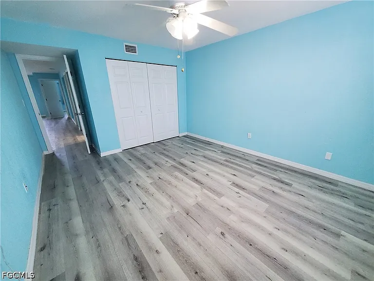 1055 Palm Ave #214 — Photo 30