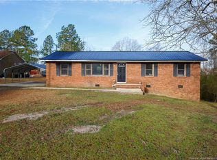 329 Club Pond Rd, Raeford, NC 28376