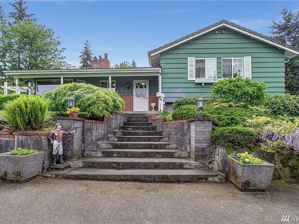1st image of 3420 52nd St E