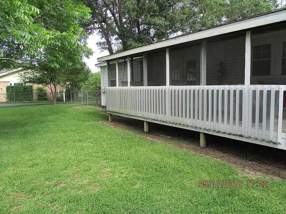 2nd image of 9117 Dogwood Dr