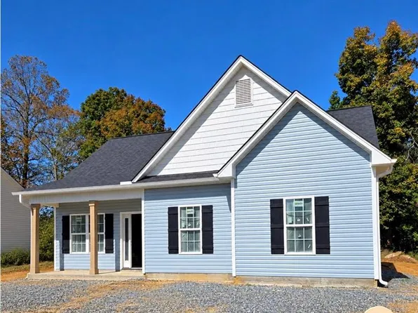 1384 Piedmont Dr, Lexington, NC 27295