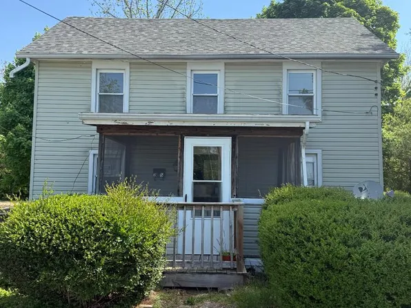 215 1st St, Bridgeville, DE 19933