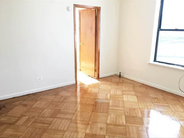 2204 Clarendon Road image 1 of 7