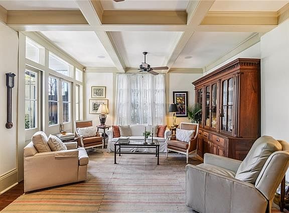 5th image of 1404 Prytania St #E1