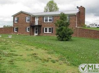 1153 Tanner Rd, Hodgenville, KY 42748