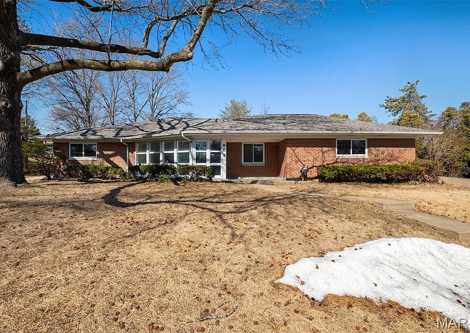 1st image of 961 Briarwood Ln