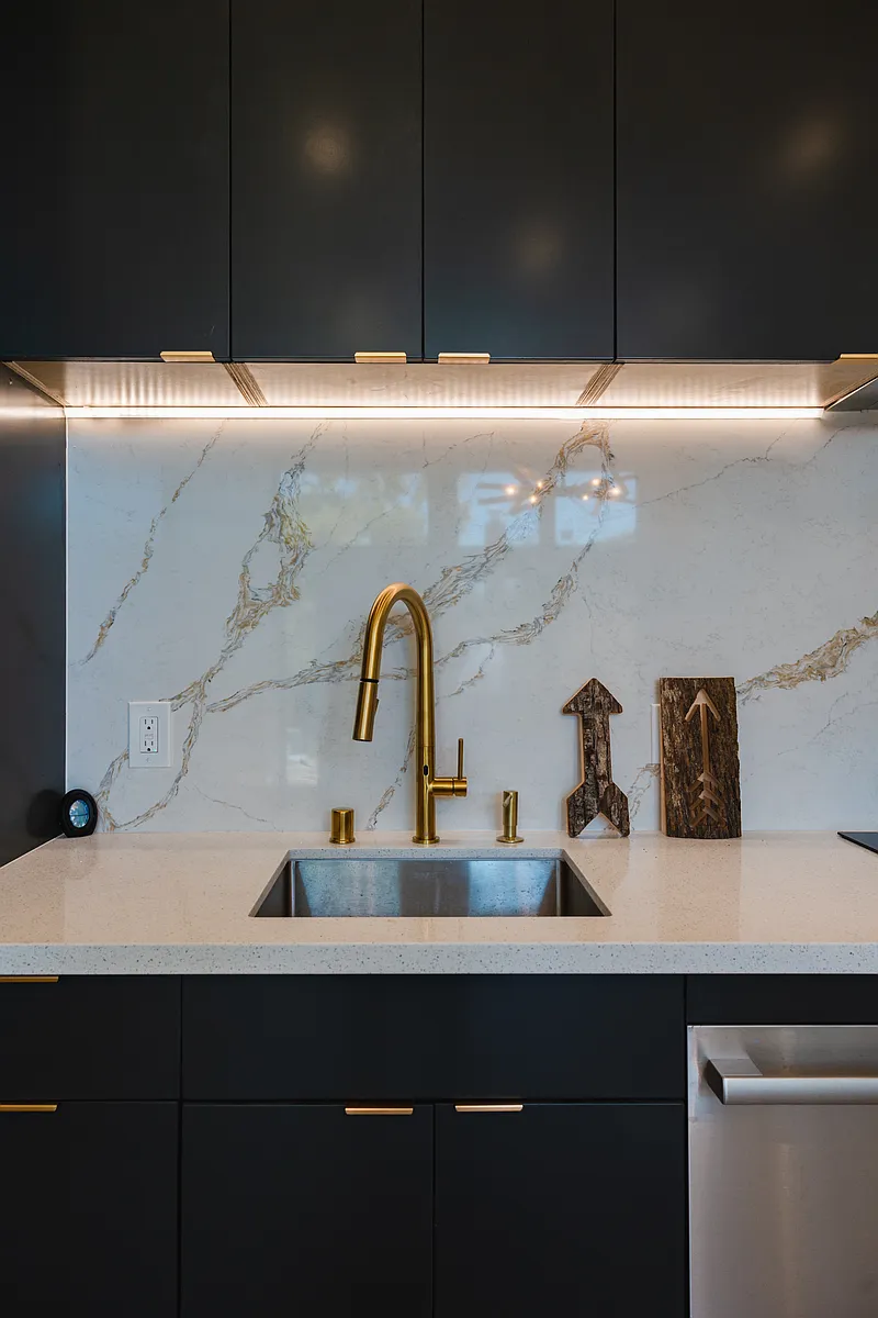 Photo 2 of 14 - 1400 Sharp Ave #B - Campbell, CA Touch sensor Faucet - 1400 Sharp Ave #B
