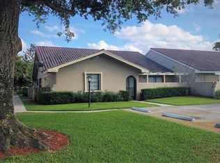 12693 Westhampton Cir, Wellington, FL 33414