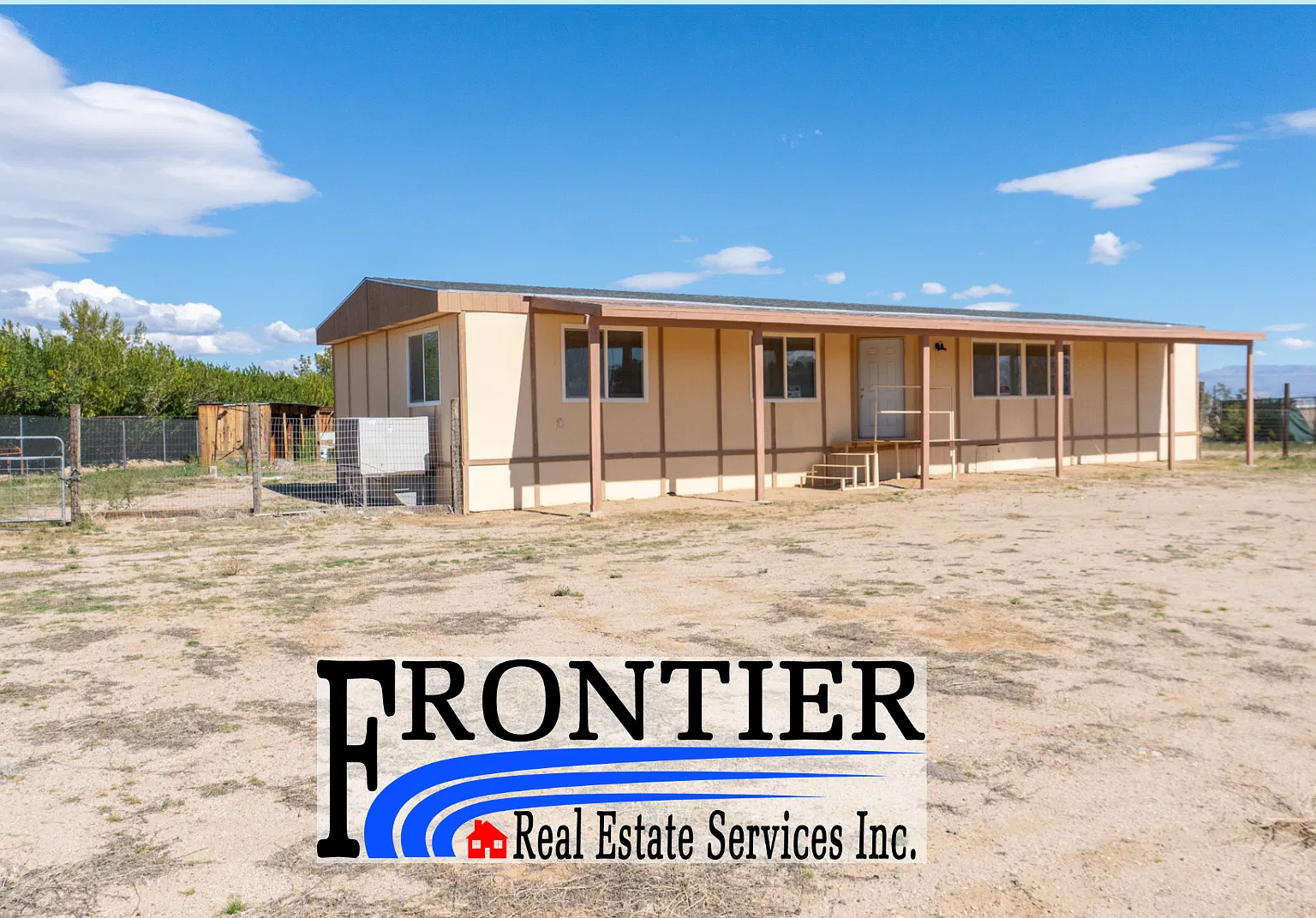 Newly Refreshened 3 Bed, 2 Bath manufactured home on Half Acre. — Photo 1