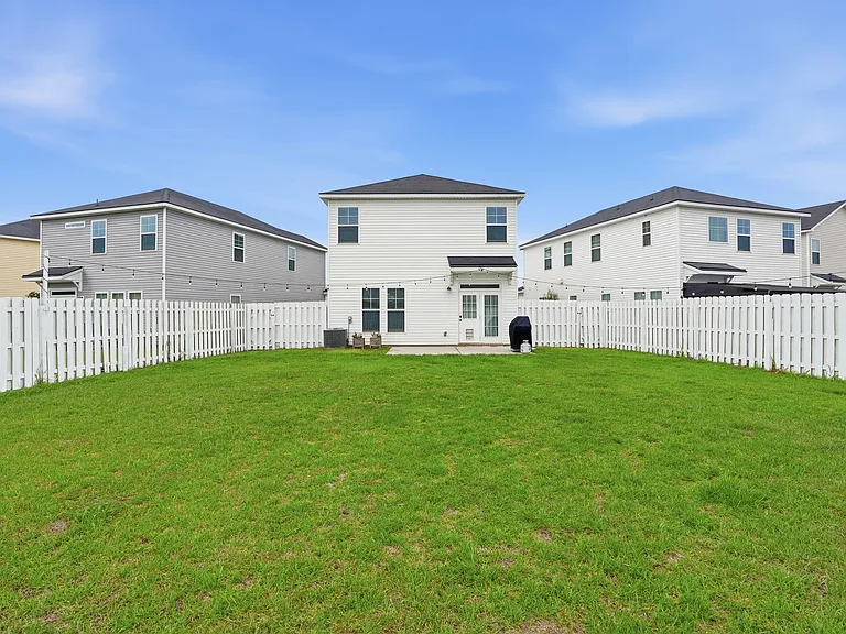 75 Pomona Cir — Photo 29