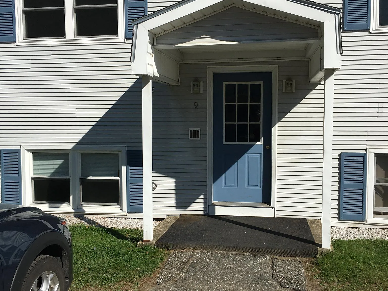 9 Blair Rd — Photo 2