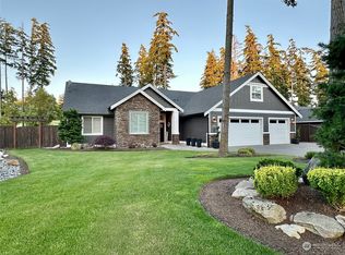 128 Woodland Dr, Camano island, WA