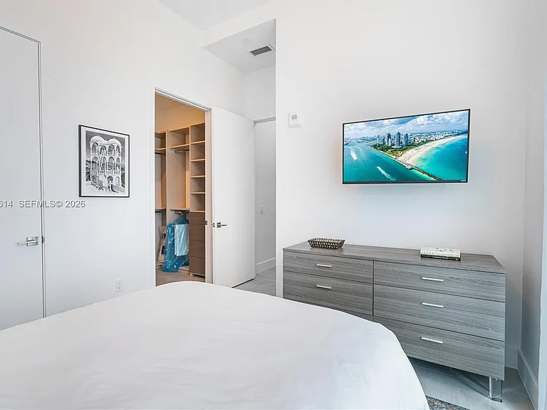 17550 Collins Ave #Penthouse 1 — Photo 43