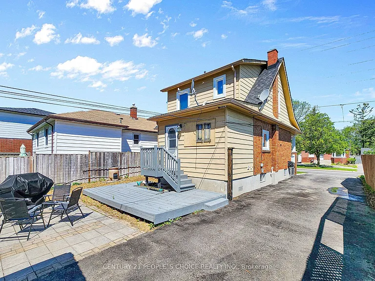 419 Adelaide Ave W — Photo 38