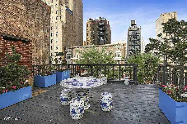 Sold by Corcoran | media 18