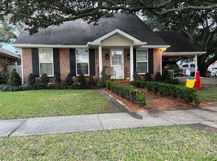 4501 Kent Ave, Metairie, LA 70006