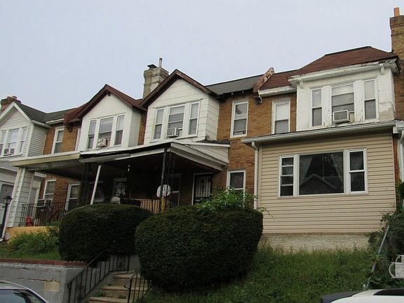2nd image of 1121 E Stafford St