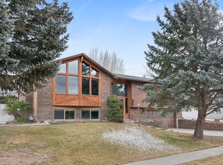10215 S Golden Willow Dr, Sandy, UT 84070