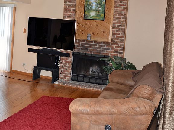 2nd image of 15643 Westminster Dr