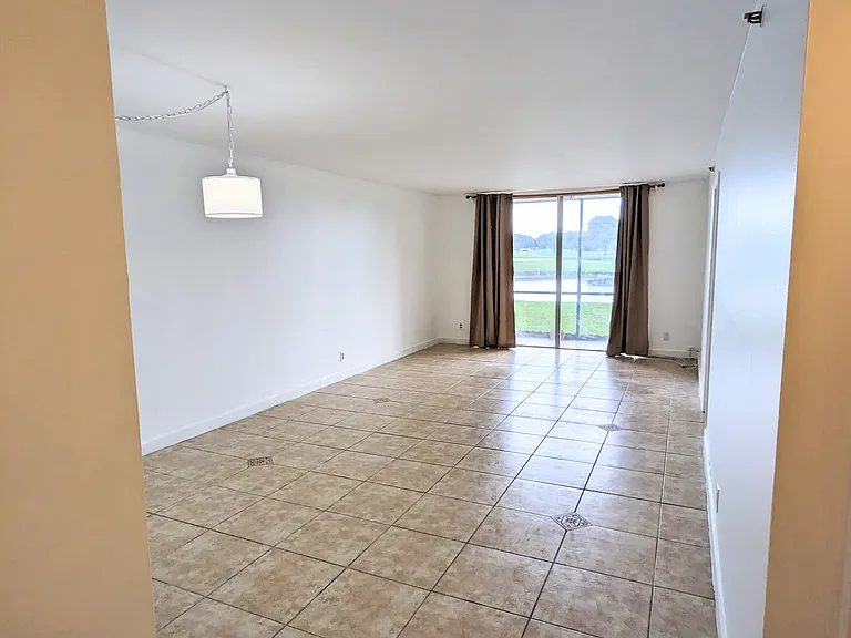 3150 W Rolling Hills Cir #102 — Photo 8