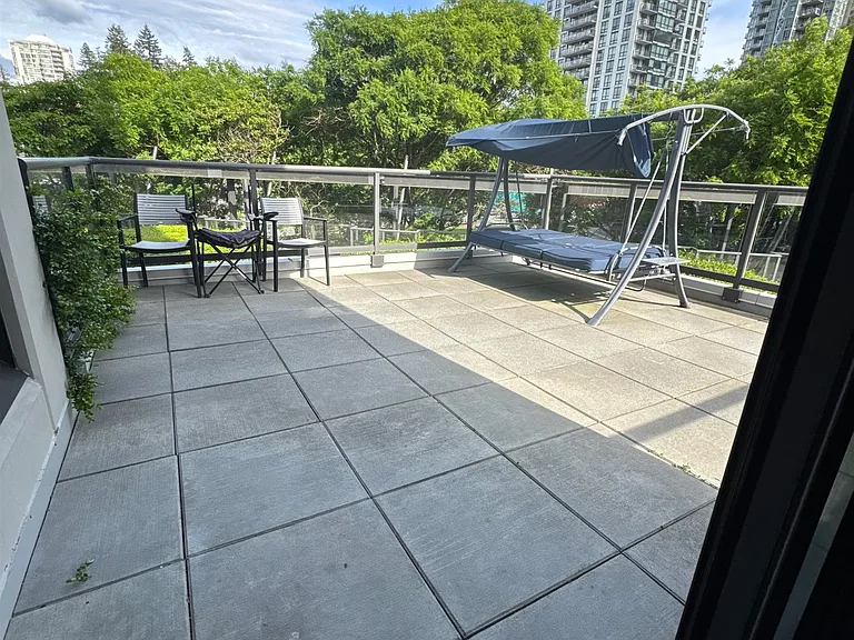 2982 Burlington Dr #309 — Photo 10