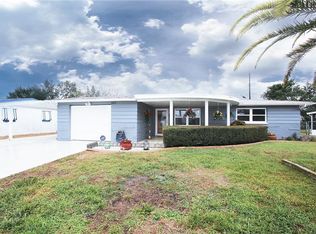 4811 Vision Ave, Holiday, FL 34690