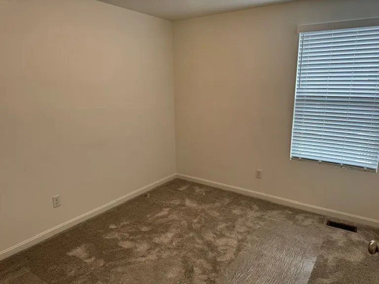 221 Faulk Dr — Photo 8