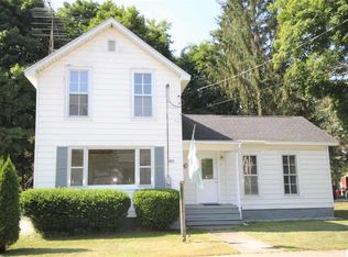 411 E Race St, Leslie, MI