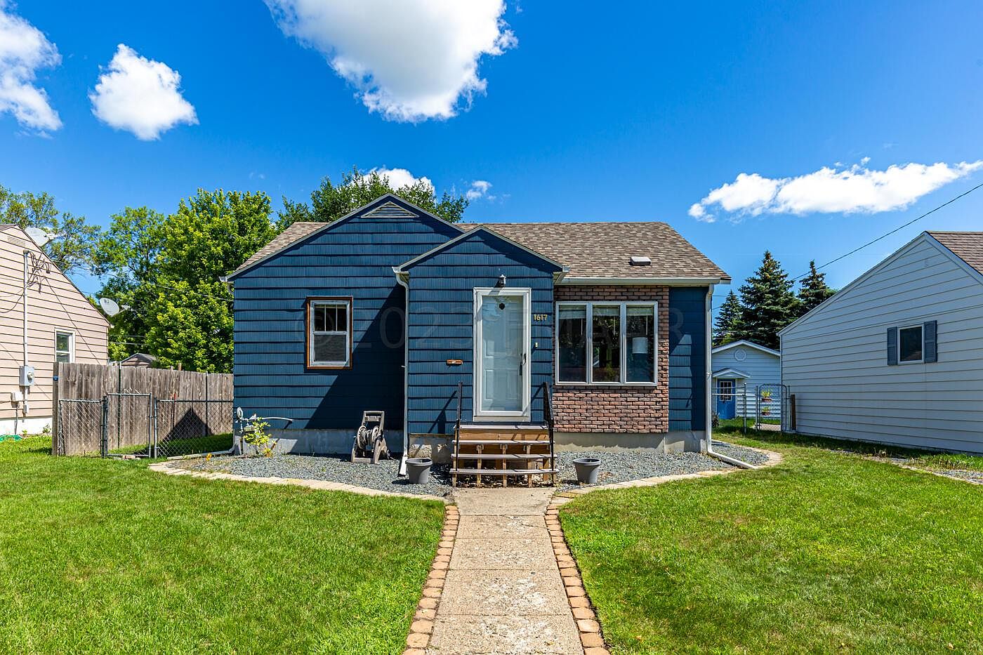 1617-7th-st-n-fargo-nd-58102-zillow