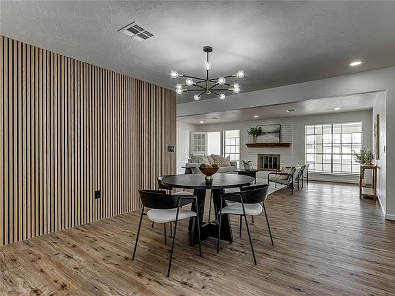 3rd image of 6724 Cherry Pl