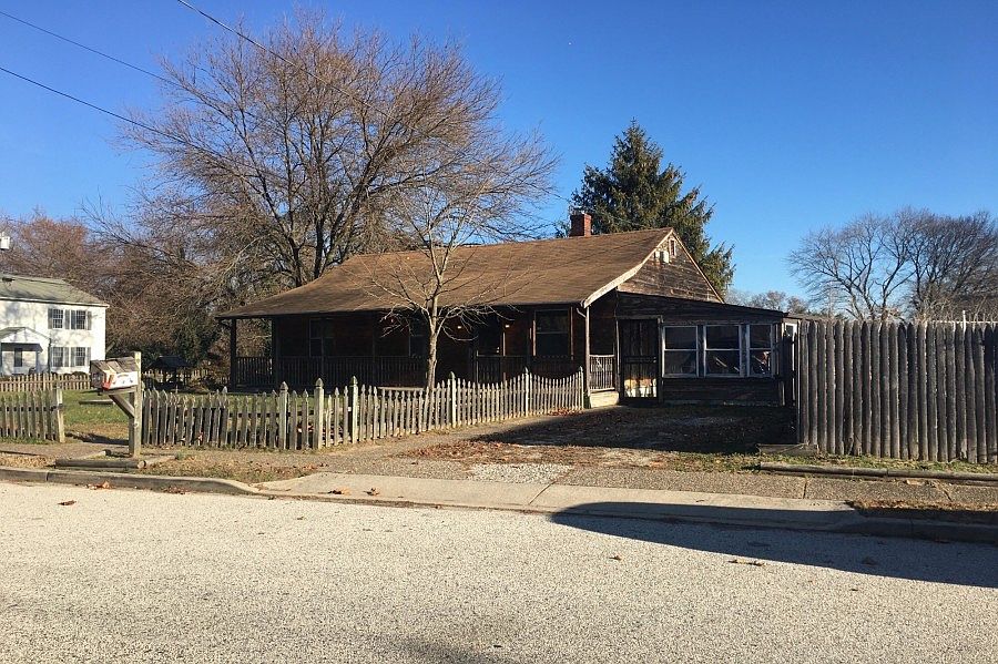 1st image of 226 Mansion Ave