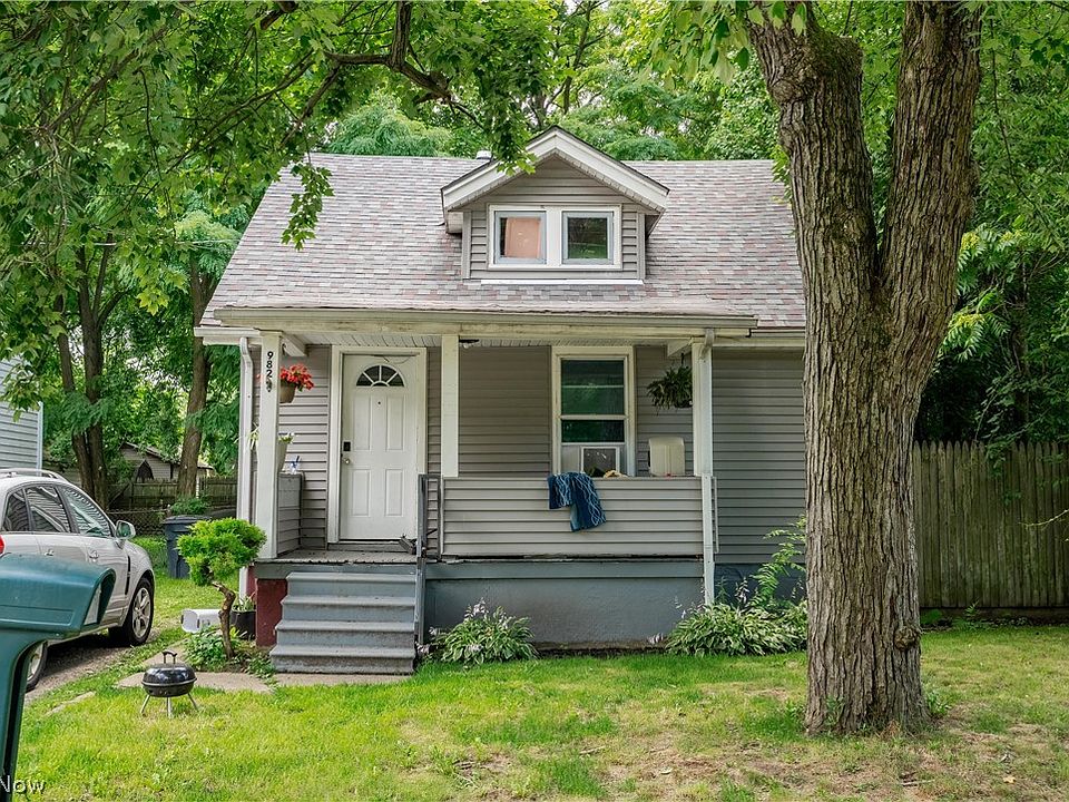 1st image of 982 Eva Ave