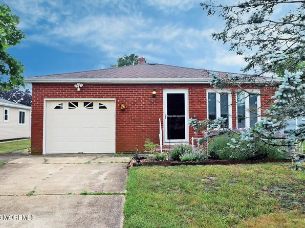 10 Tortola Street, Toms River, NJ 08757