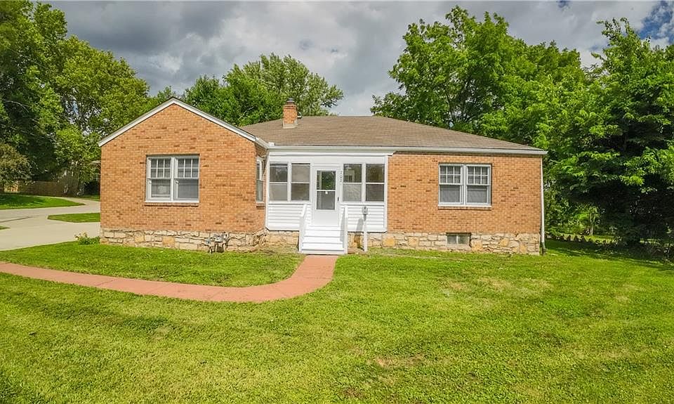1st image of 7021 Raytown Rd