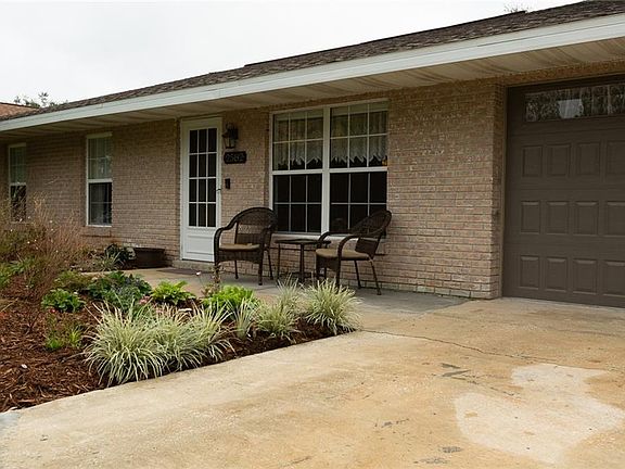 2nd image of 2582 W Lake Dr