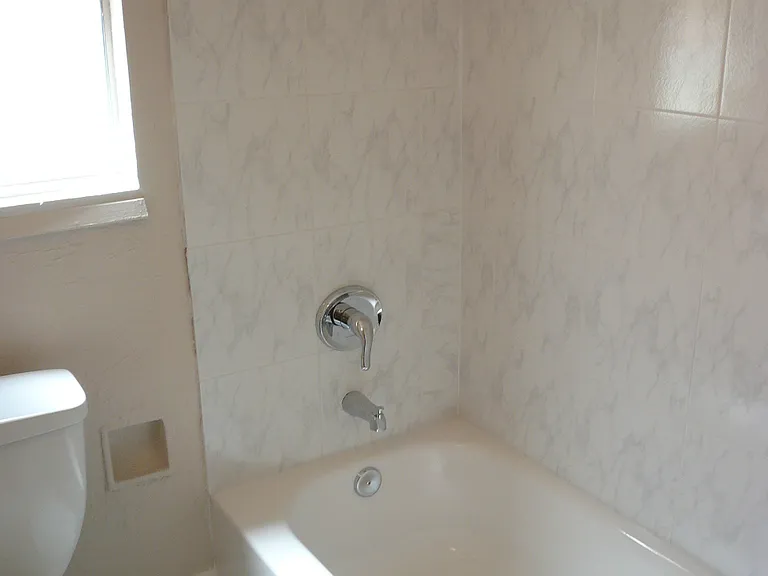 2345 Market St — Photo 5
