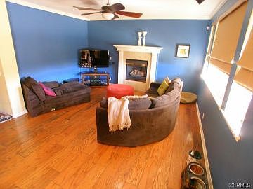 5th image of 28699 Maplewood Dr