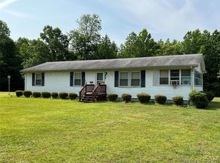 402 Montague Rd, Saluda, VA 23149