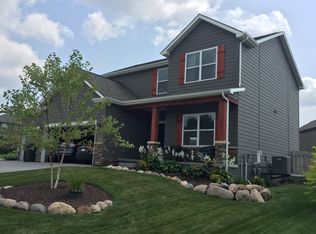 17205 Chutney Dr, Omaha, NE 68136