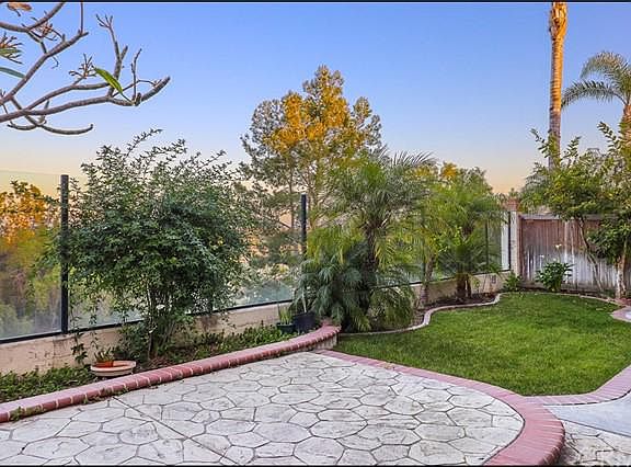 2nd image of 58 Trail Canyon Dr