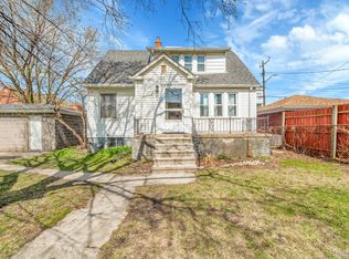 3209 Evaline St, Hamtramck, MI 48212