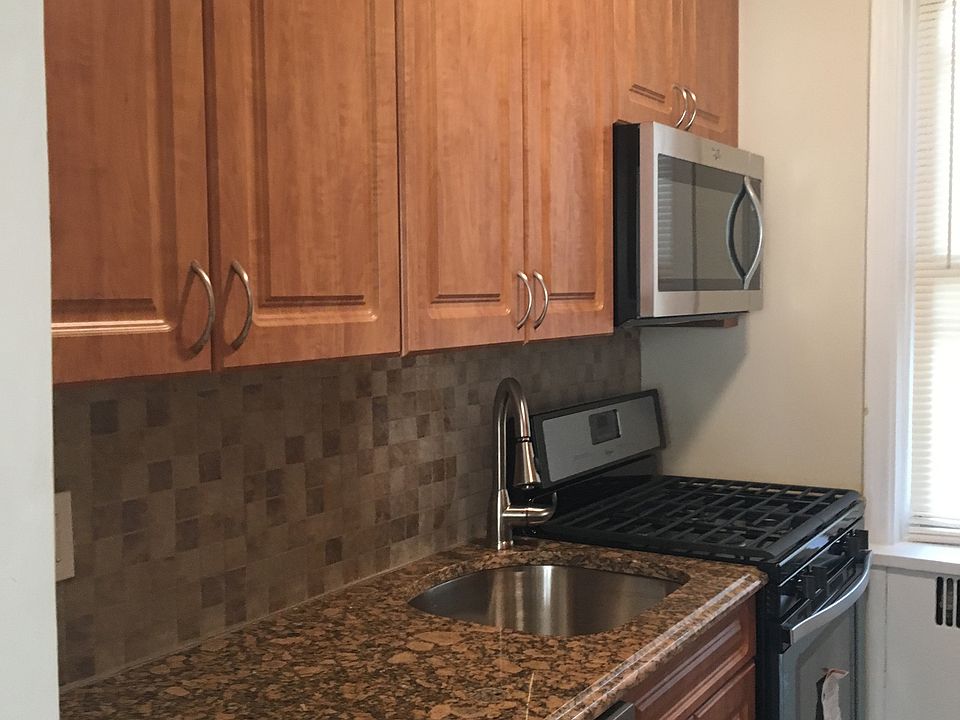 1st image of 108-25 72ave #3