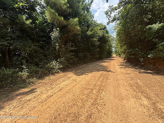 4th image of Firetower Rd