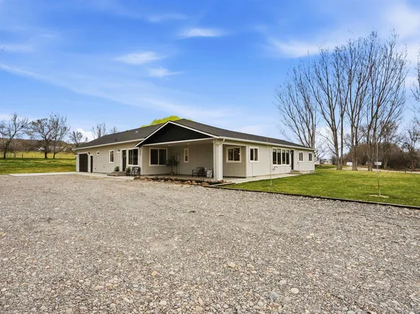 2380 Lower Pond Ln, Homedale, ID 83628