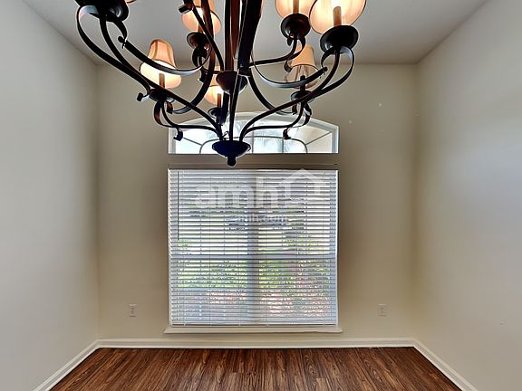 4th image of 1508 Ashlee Branch Way
