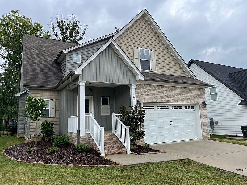 1st image of 1767 Oakvale Dr